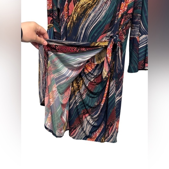 Signature by Robbie Bee Multicolor w Gold Tie Knot Dress Bell Sleeves Si… - Picture 8 of 17